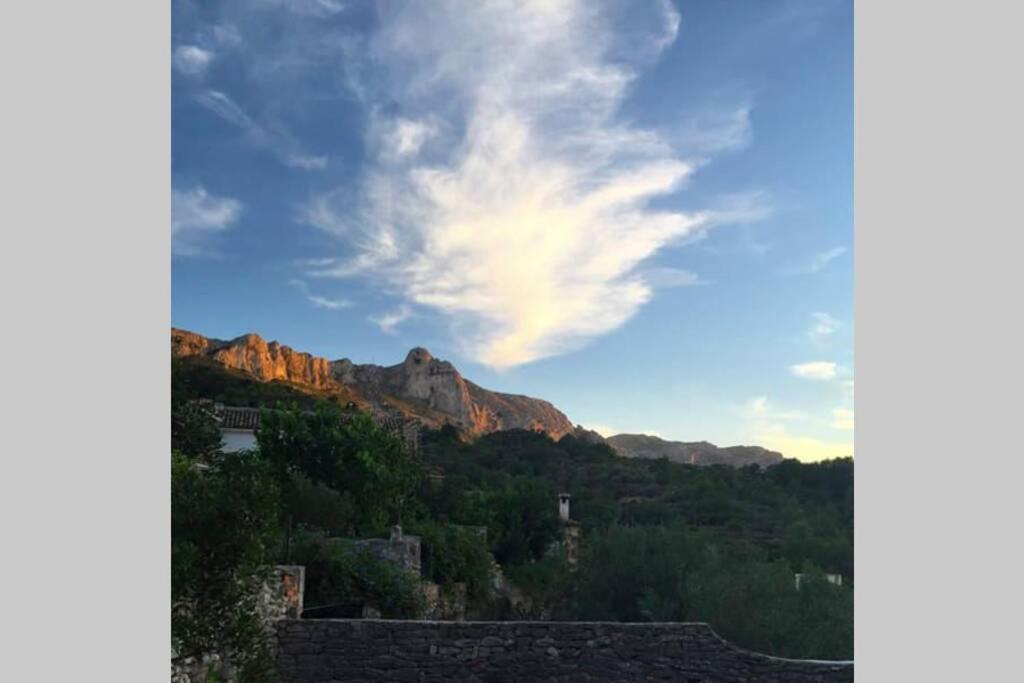 Casa Nicole Naturaleza, Montanas Y Piscina Privada En Alicante Carroja المظهر الخارجي الصورة